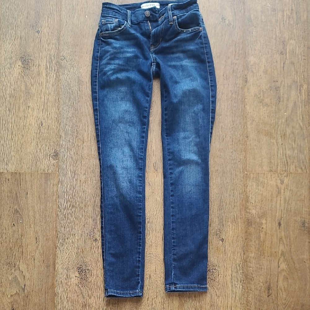 Women's Blue Jeans